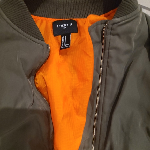 Forever 21 bomber jacket M - Picture 6 of 7
